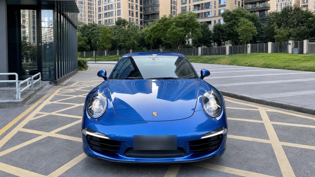 Blue 2015 Porsche 911 Carrera photographed in Chengdu before purchase