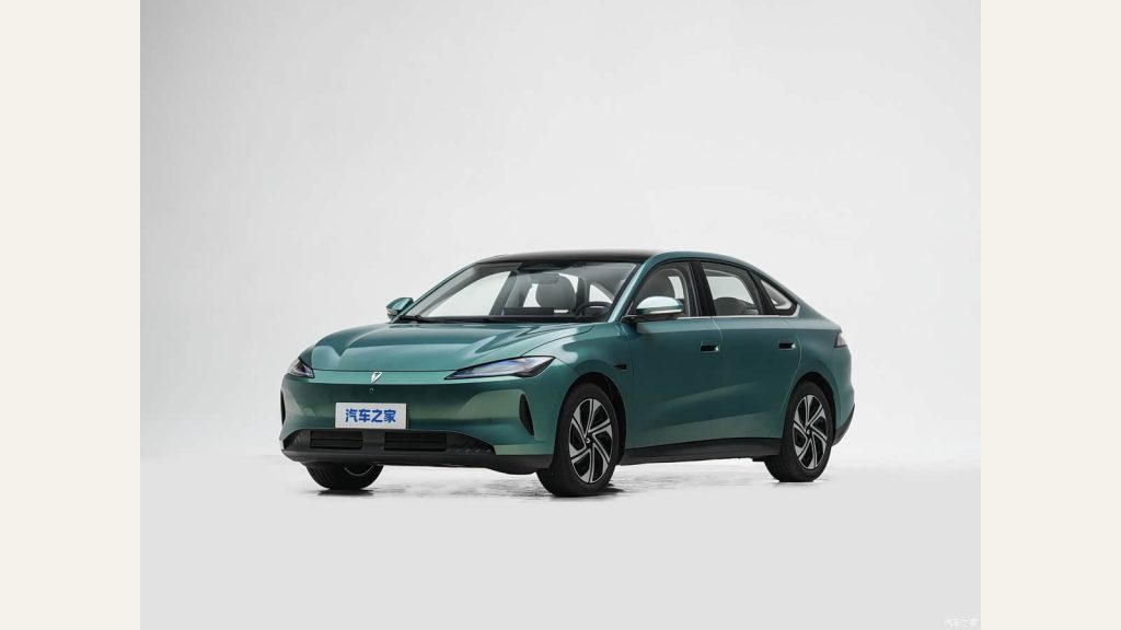 Green Jetta M6 electric sedan in a front three-quarter studio view
