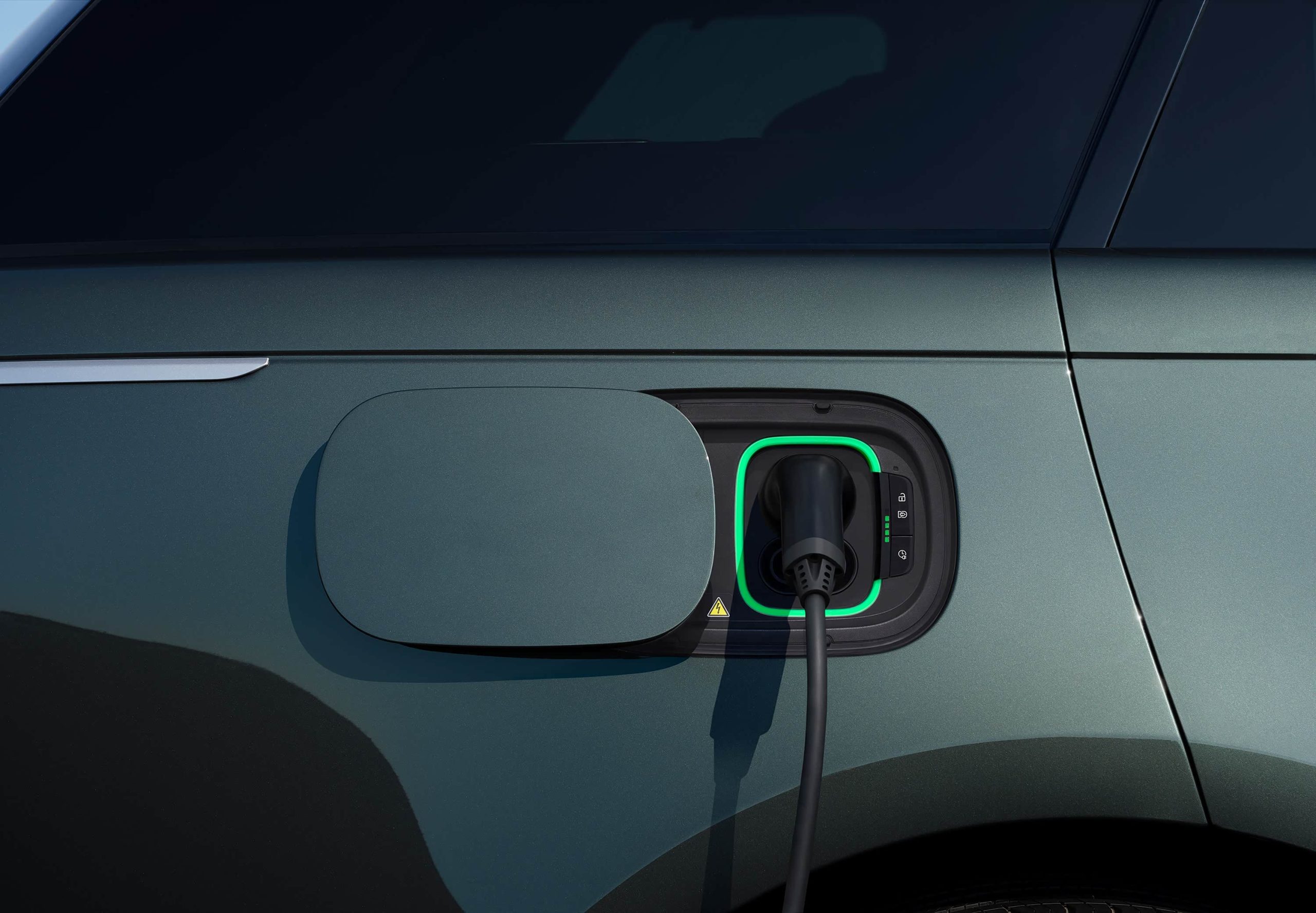 Charging port connected on the Range Rover Electric