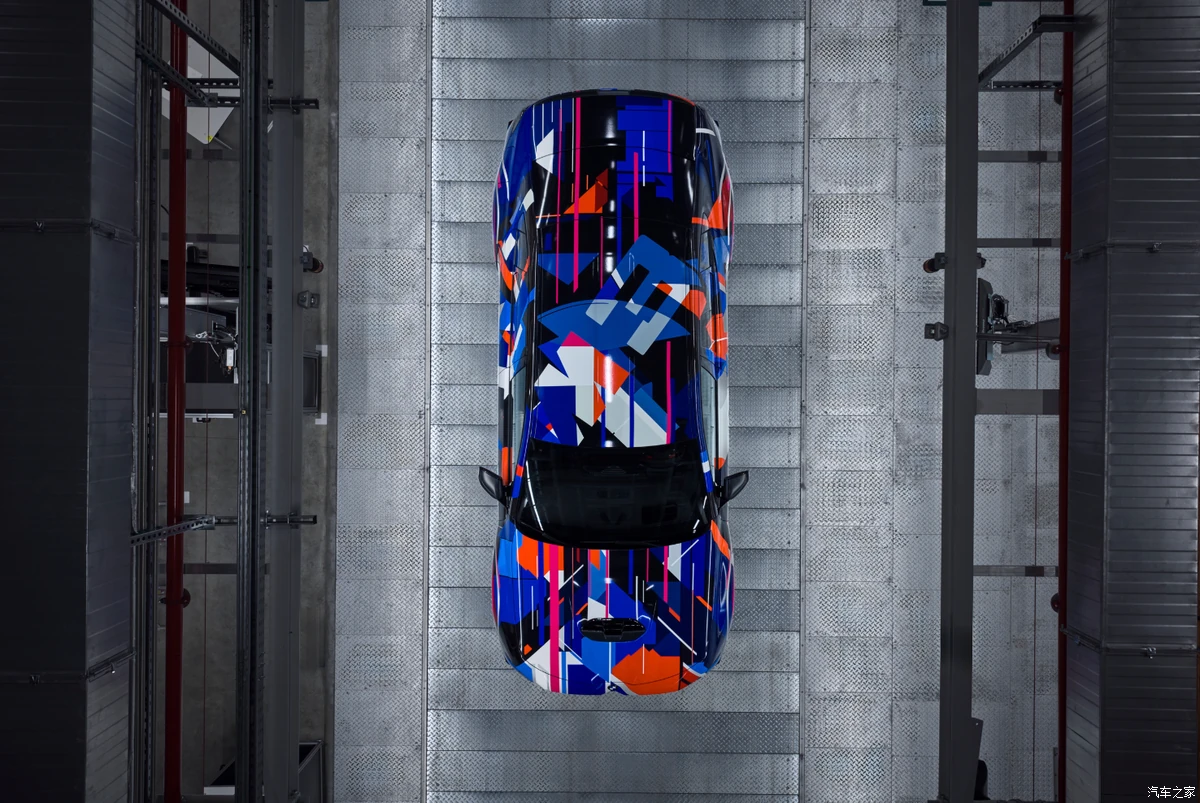 Overhead view of the camouflaged BMW electric M3 production prototype