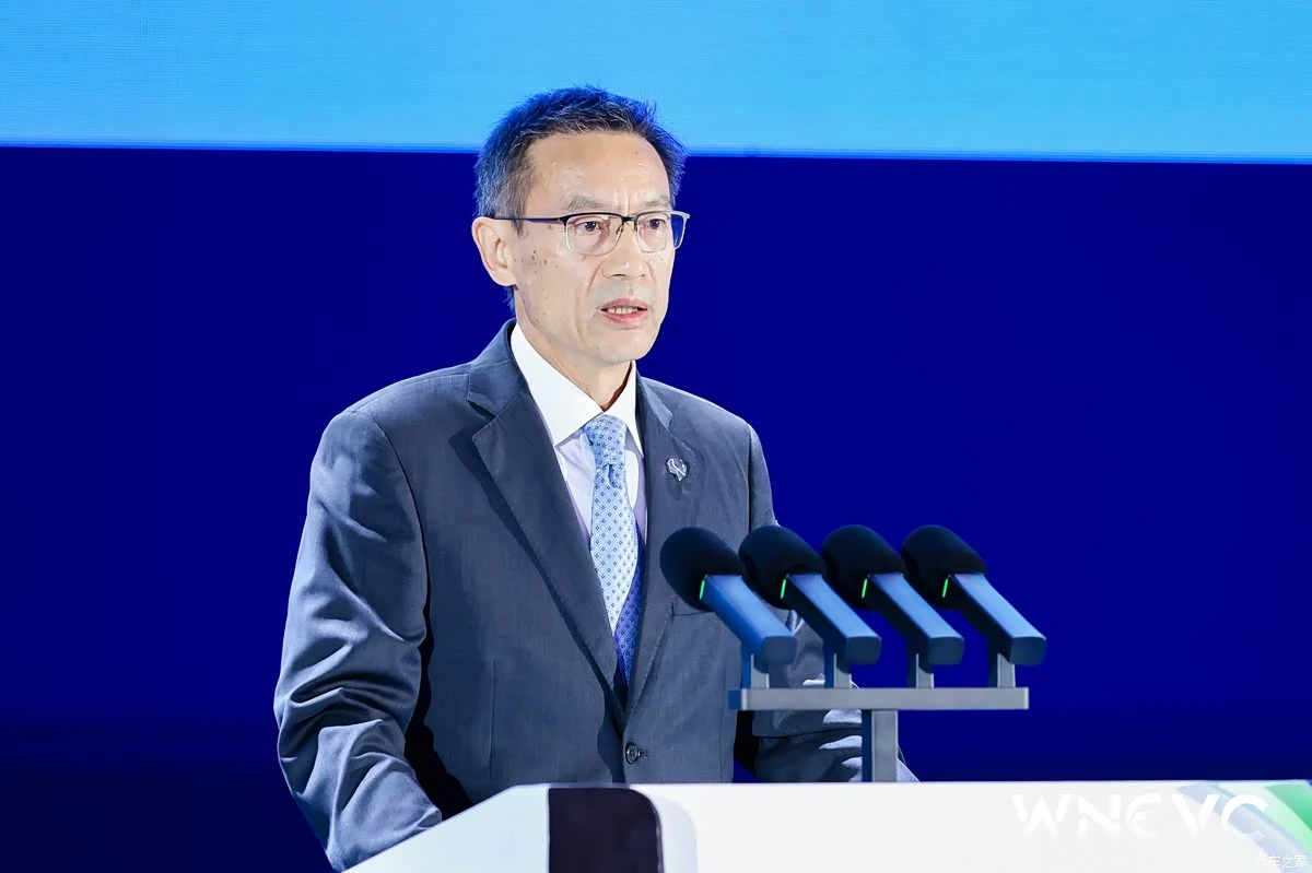 Horizon Robotics vice chairman Chen Liming speaking at the 2026 WNEVC